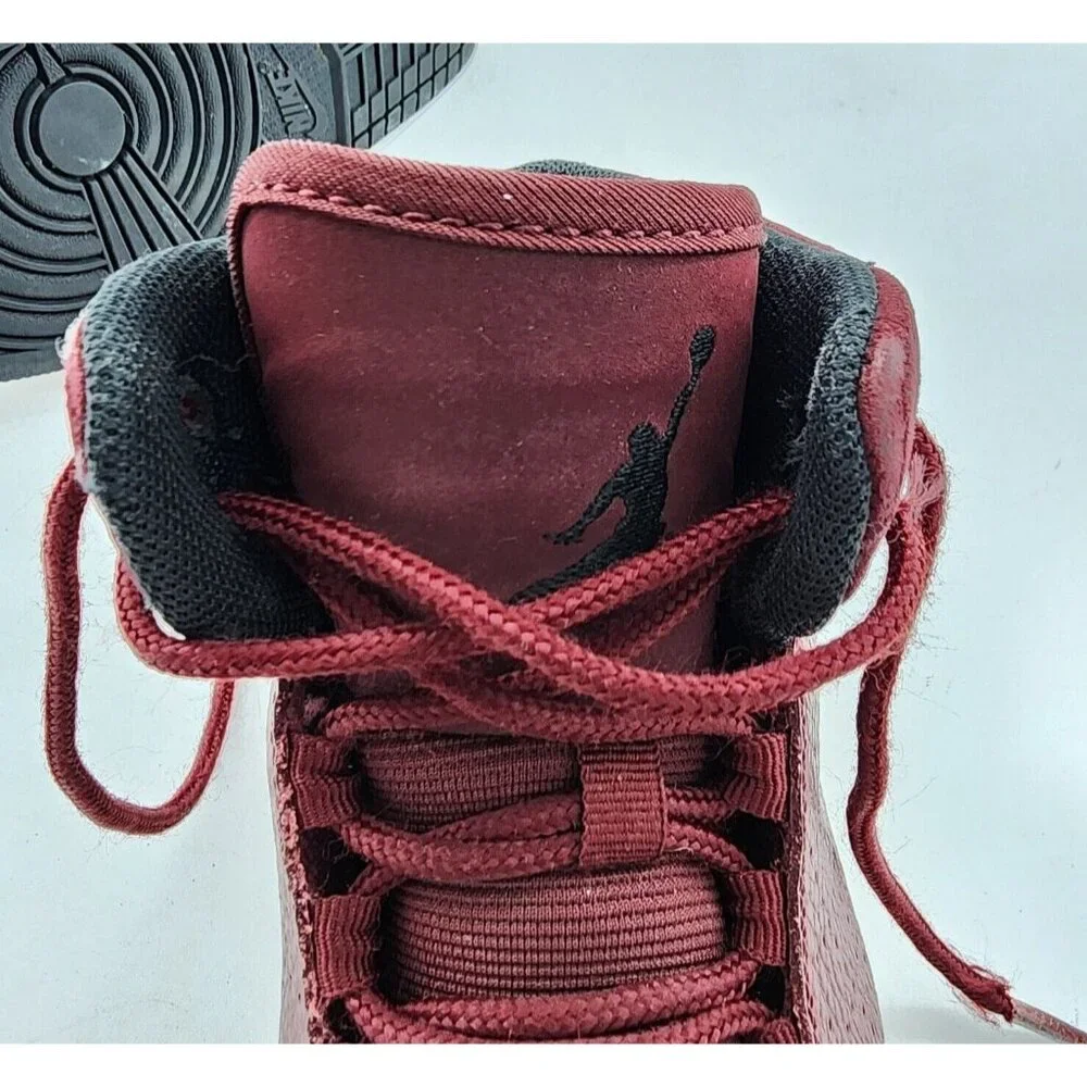 Nike Jordan 1 Flight 5 BG Youth Size 6.5Y Dark Red‎ 881440-624